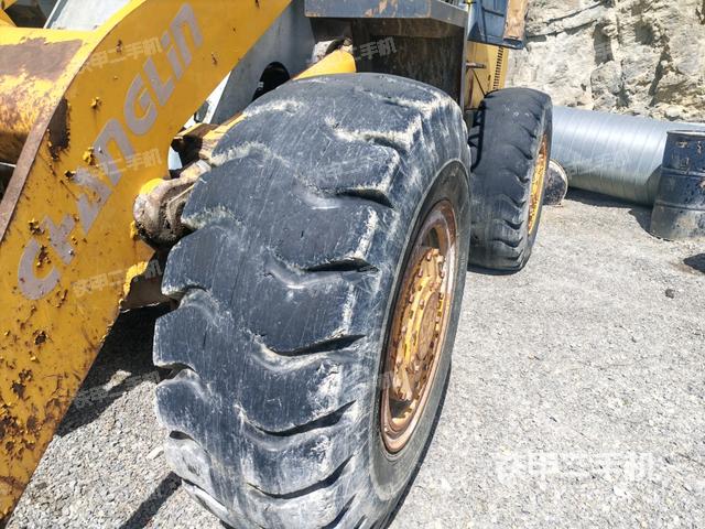 右前輪(行走機(jī)構(gòu)) 右前輪(行走機(jī)構(gòu))