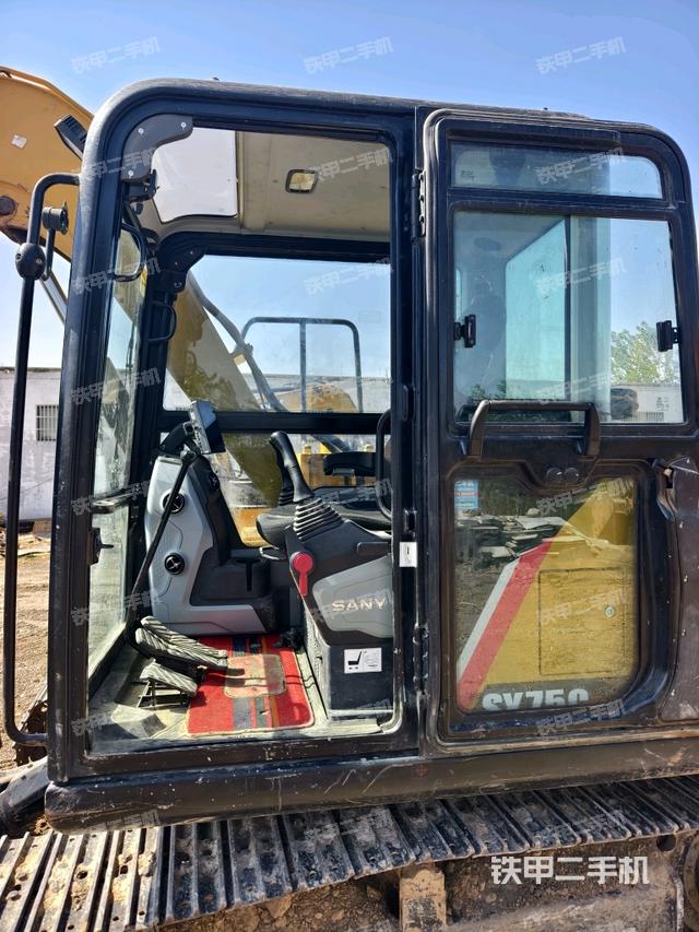 ?駕駛室正側(cè)（駕駛室部分）