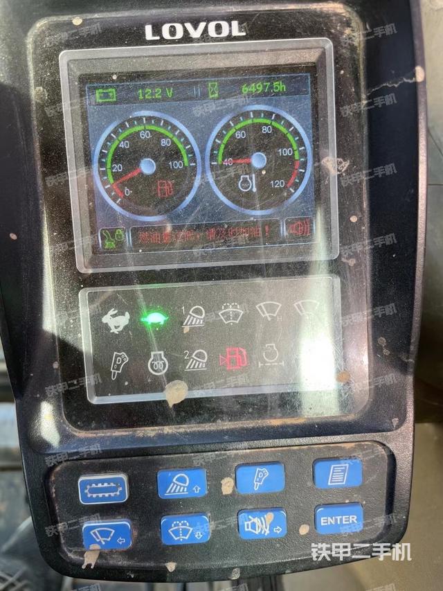 驾驶室整体（整机外观）