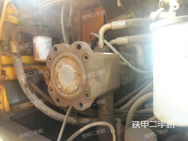 液壓泵斜45?左(大件艙室) 液壓泵斜45?左(大件艙室)