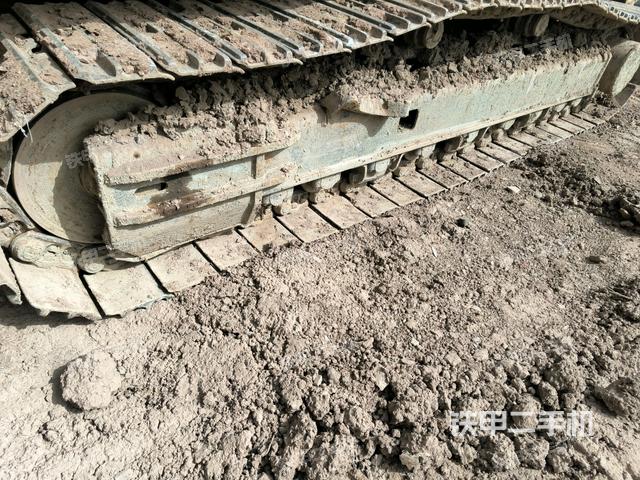 右側(cè)履帶整體（行走機(jī)構(gòu)）