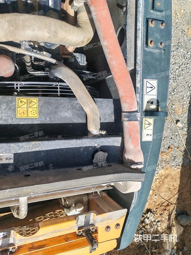 水箱+風(fēng)扇特寫(上車部件) 水箱+風(fēng)扇特寫(上車部件)