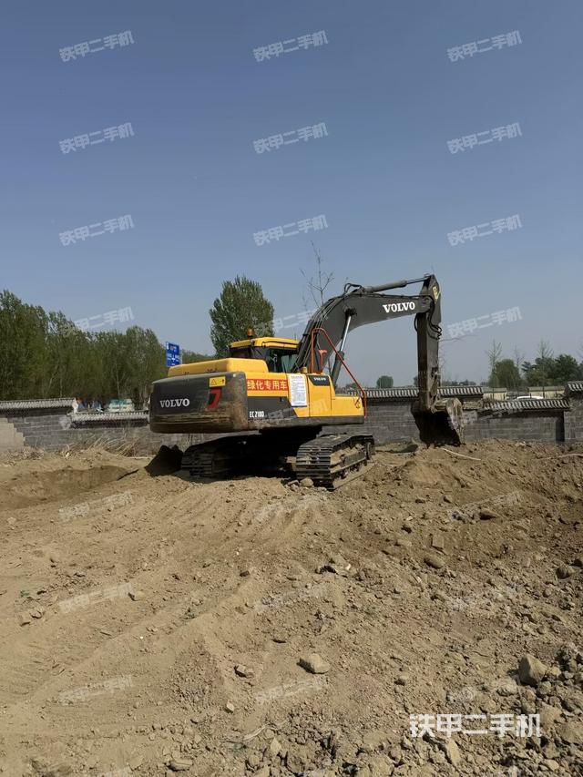 整機右后45°（整機外觀）