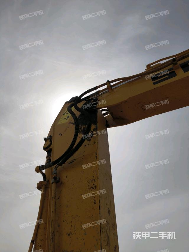 小臂整體左后（工作和回轉(zhuǎn)裝置）