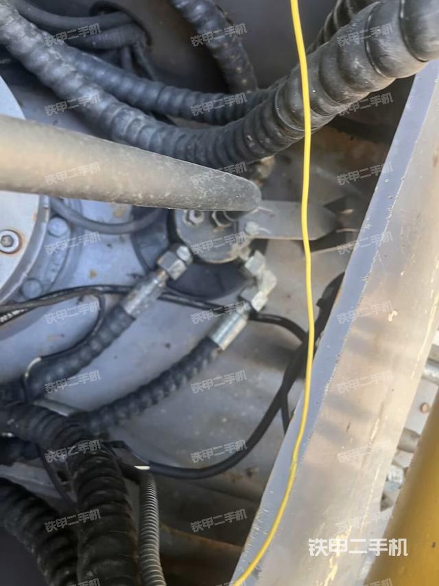 發(fā)動(dòng)機(jī)室(上車部件) 發(fā)動(dòng)機(jī)室(上車部件)