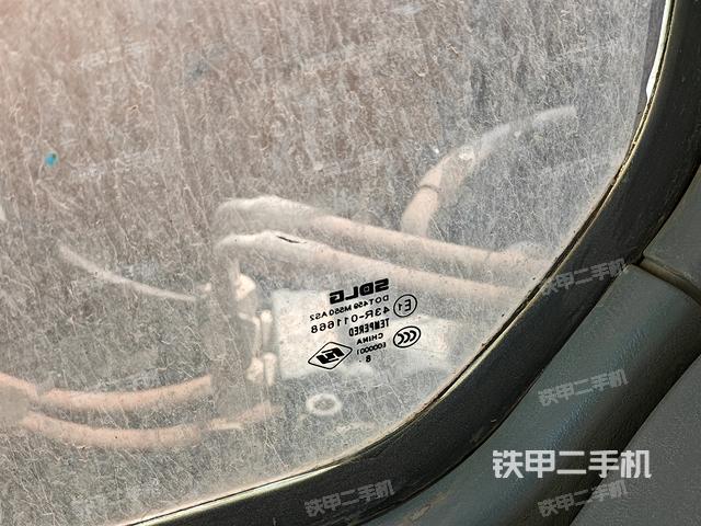 駕駛室左后45度（駕駛室部分）