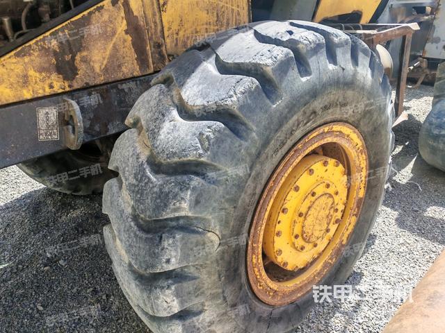 右后輪(行走機(jī)構(gòu)) 右后輪(行走機(jī)構(gòu))