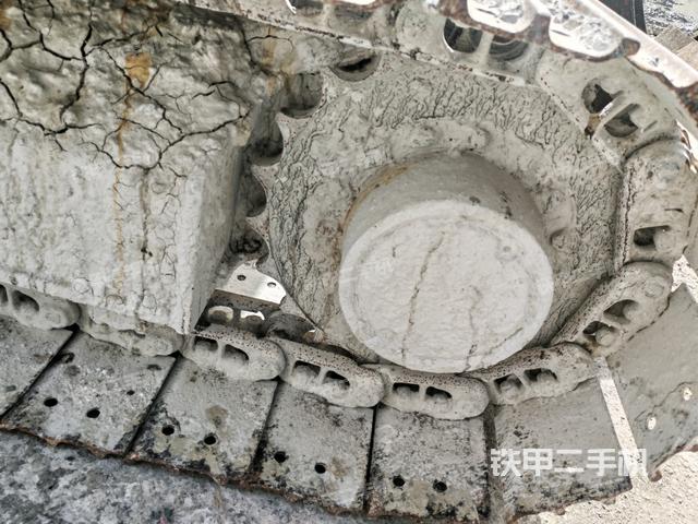 左驅(qū)動(dòng)輪(行走機(jī)構(gòu)) 左驅(qū)動(dòng)輪(行走機(jī)構(gòu))