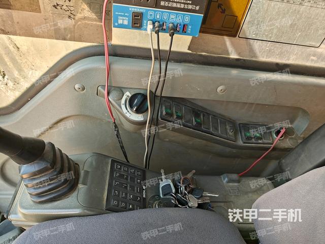 頂棚整體（駕駛室部分）