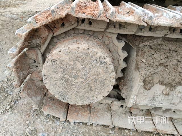 右驅(qū)動(dòng)輪(行走機(jī)構(gòu)) 右驅(qū)動(dòng)輪(行走機(jī)構(gòu))
