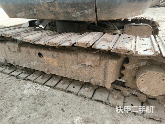 右側(cè)履帶整體?（行走機(jī)構(gòu)）