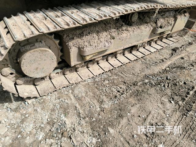 右側(cè)履帶整體（行走機(jī)構(gòu)）