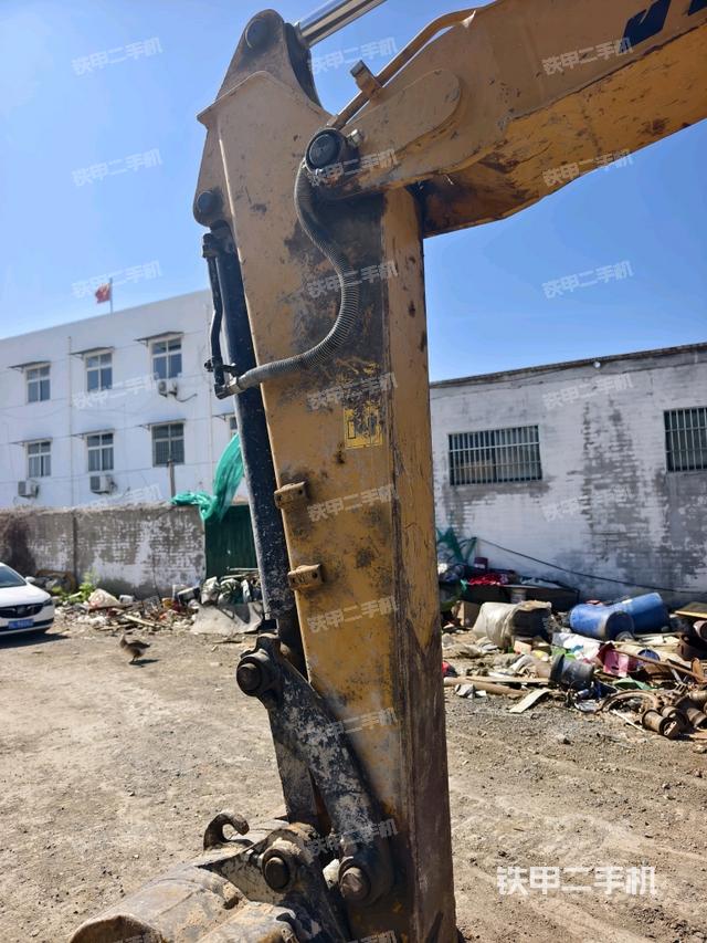 小臂整體左后（工作和回轉(zhuǎn)裝置）