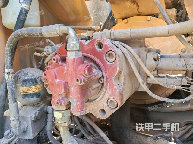 液壓泵室(大件艙室) 液壓泵室(大件艙室)