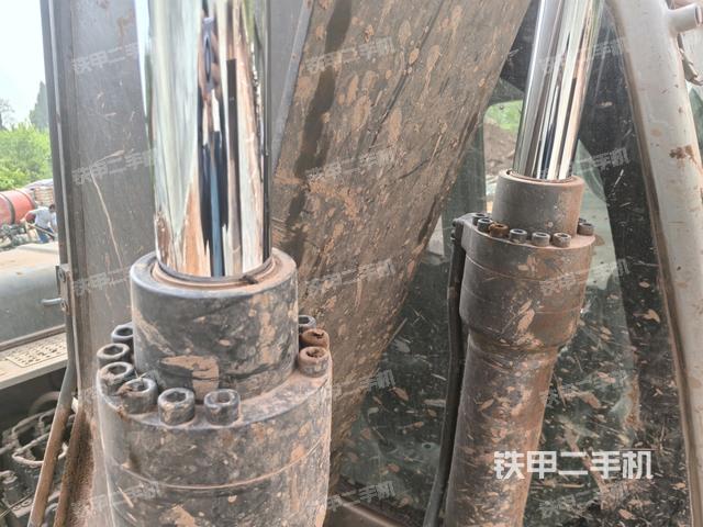 小臂整體右前（工作和回轉(zhuǎn)裝置）