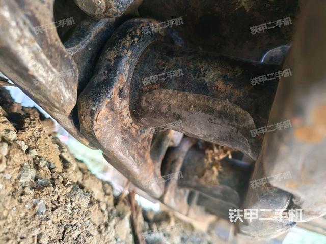 左側(cè)行走馬達(dá)蓋板(行走機(jī)構(gòu)) 左側(cè)行走馬達(dá)蓋板(行走機(jī)構(gòu))