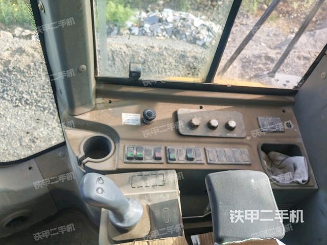 儀表盤（駕駛室部分）