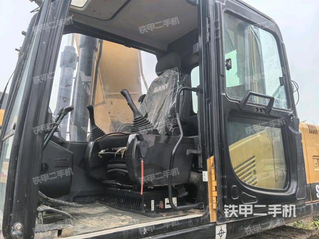 頂棚整體（駕駛室部分）