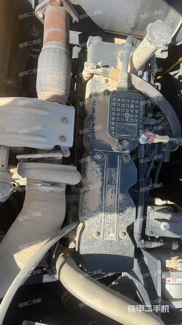 發(fā)動(dòng)機(jī)整體俯視（整機(jī)外觀）