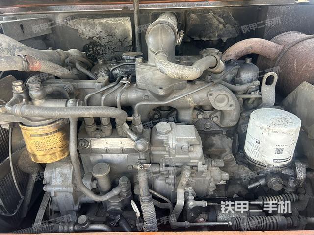 發(fā)動(dòng)機(jī)整體俯視(整機(jī)外觀) 發(fā)動(dòng)機(jī)整體俯視(整機(jī)外觀)