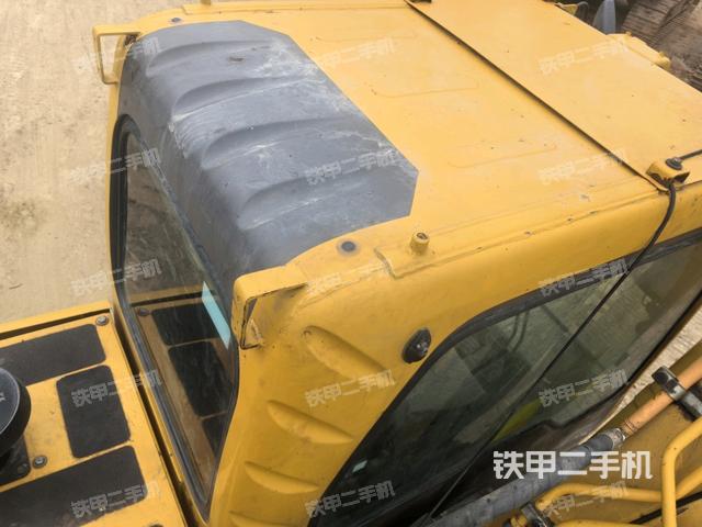 駕駛室頂部俯視（上車部件）