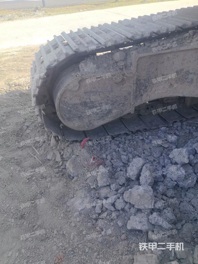 右側(cè)行走馬達(dá)蓋板（行走機(jī)構(gòu)）