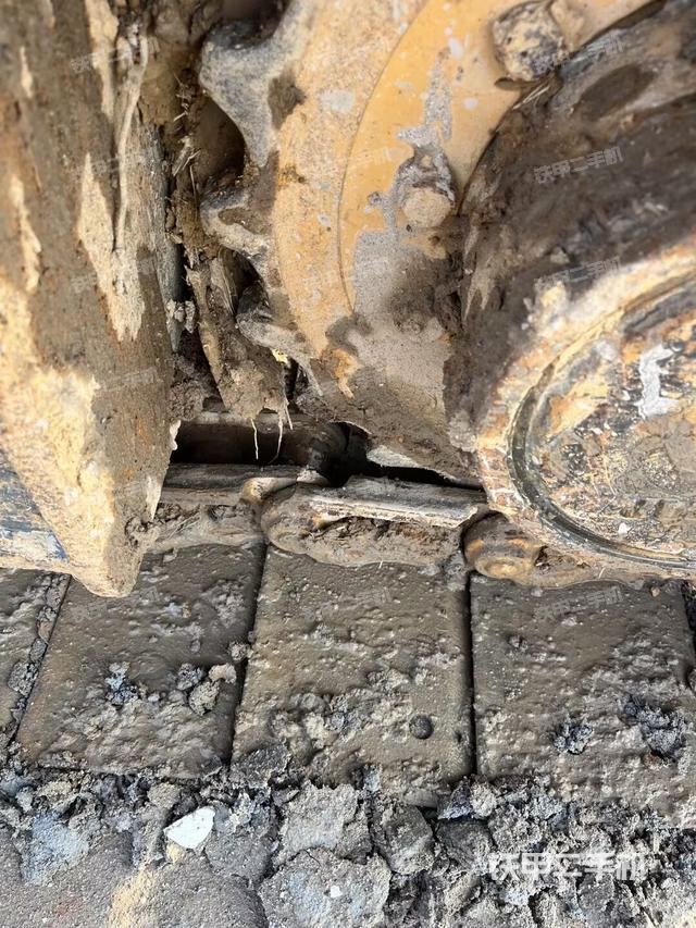 单侧履带整体（整机外观）