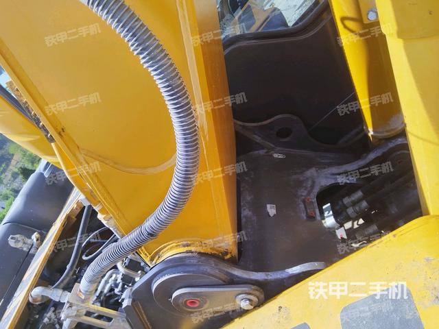 大臂根部?斜視（工作和回轉(zhuǎn)裝置）