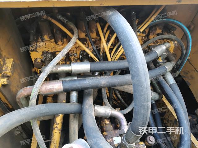 分配閥（上車部件）