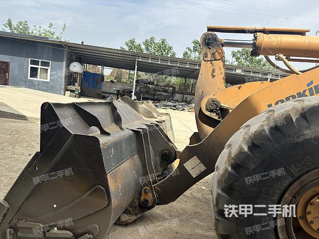 工作装置整体（整机外观及大件）