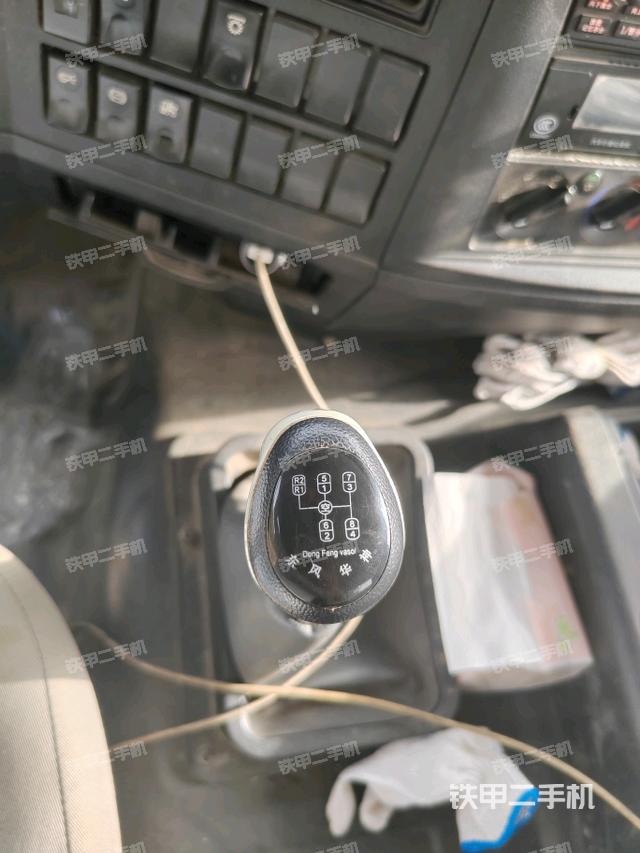 車輛里程表（起重機(jī)駕駛室正側(cè)及內(nèi)部，操作室及內(nèi)部）