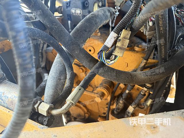 變速箱(整機(jī)外觀及大件) 變速箱(整機(jī)外觀及大件)