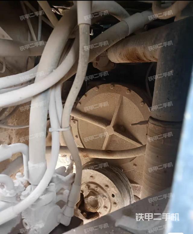 變速箱(整機(jī)外觀及大件) 變速箱(整機(jī)外觀及大件)