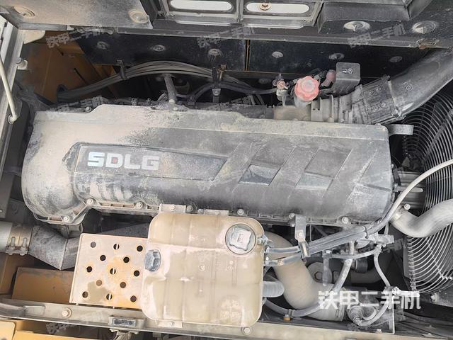 發(fā)動機整體俯視（整機外觀）