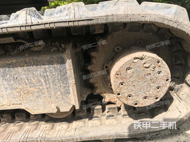 左驅(qū)動(dòng)輪（行走機(jī)構(gòu)）