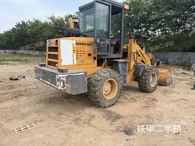 整機(jī)右后45°(整機(jī)外觀及大件) 整機(jī)右后45°(整機(jī)外觀及大件)