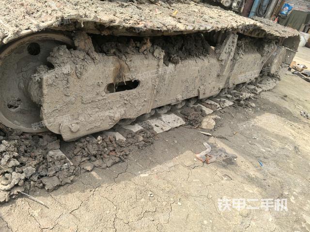 左側(cè)履帶整體?(行走機構(gòu)) 左側(cè)履帶整體?(行走機構(gòu))