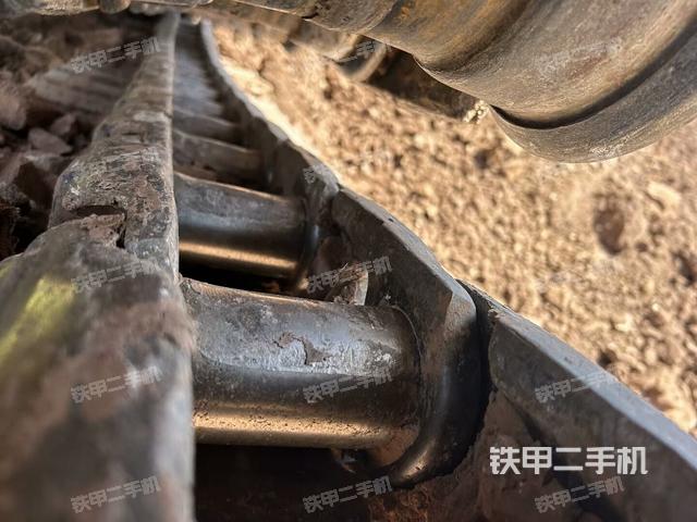 右側(cè)行走馬達(dá)蓋板（行走機(jī)構(gòu)）