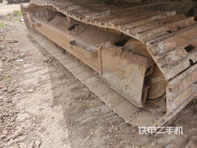 右側(cè)履帶整體（行走機(jī)構(gòu)）