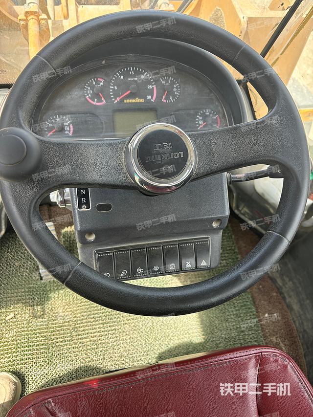 驾驶室操作台（整机外观及大件）