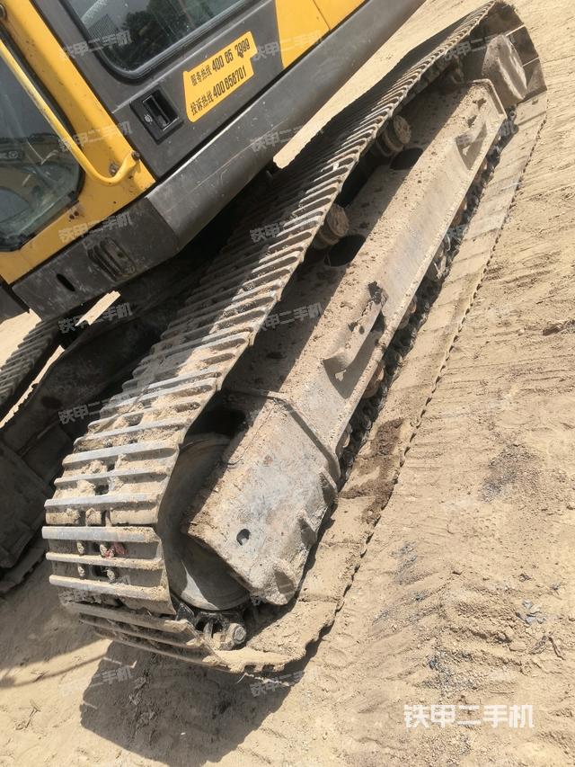 右側履帶整體（行走機構）