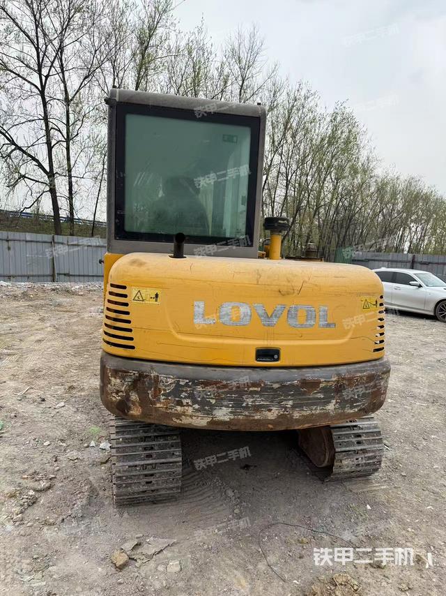 整機右后45°(整機外觀) 整機右后45°(整機外觀)