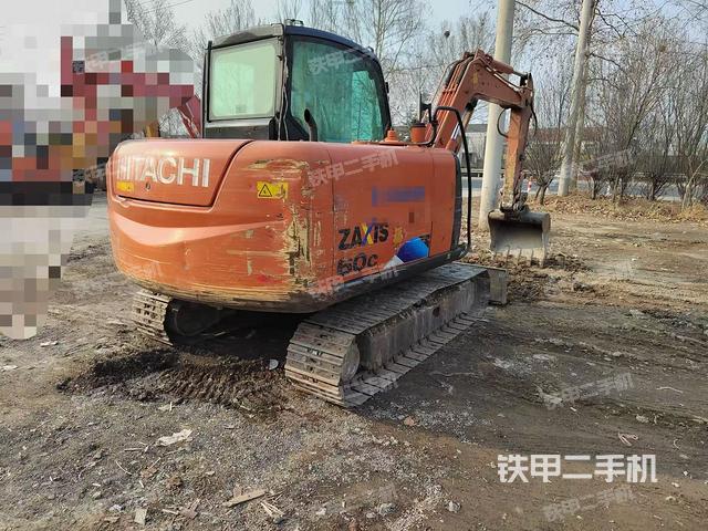 整機(jī)右后45°(整機(jī)外觀) 整機(jī)右后45°(整機(jī)外觀)