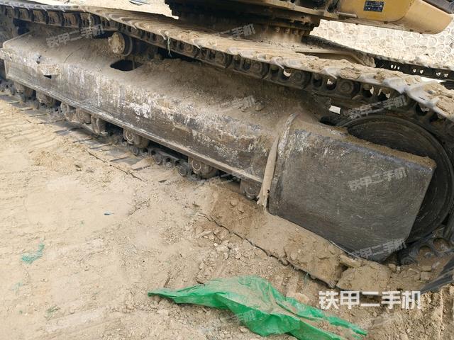 右導向輪(行走機構(gòu)) 右導向輪(行走機構(gòu))