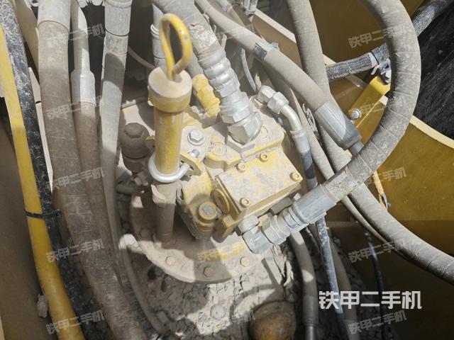 回轉(zhuǎn)馬達(dá)（上車部件）