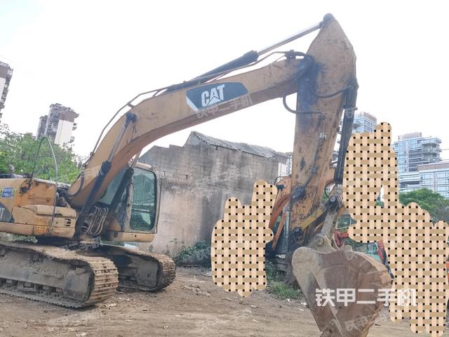 大臂整體?右側(cè)（工作和回轉(zhuǎn)裝置）