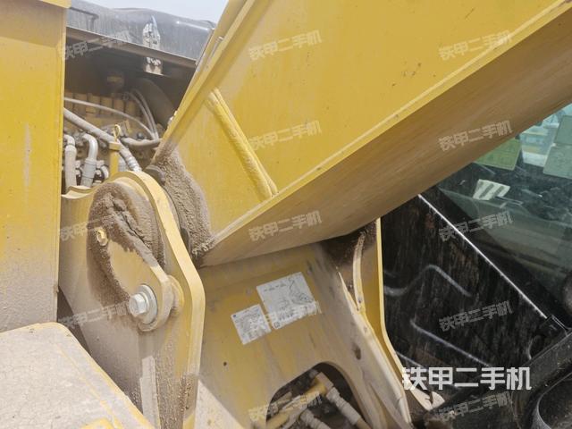 大臂根部?斜視（工作和回轉(zhuǎn)裝置）