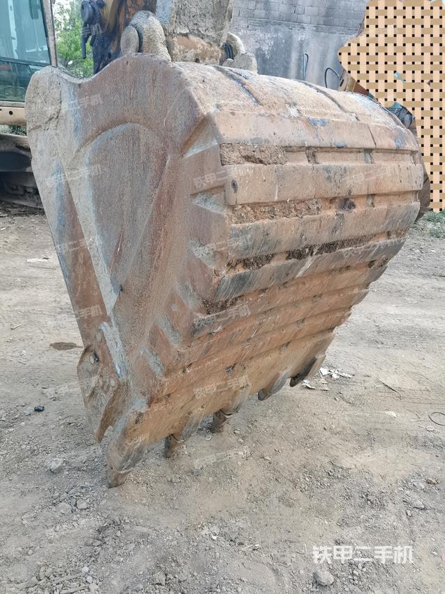 鏟斗45度（工作和回轉(zhuǎn)裝置）