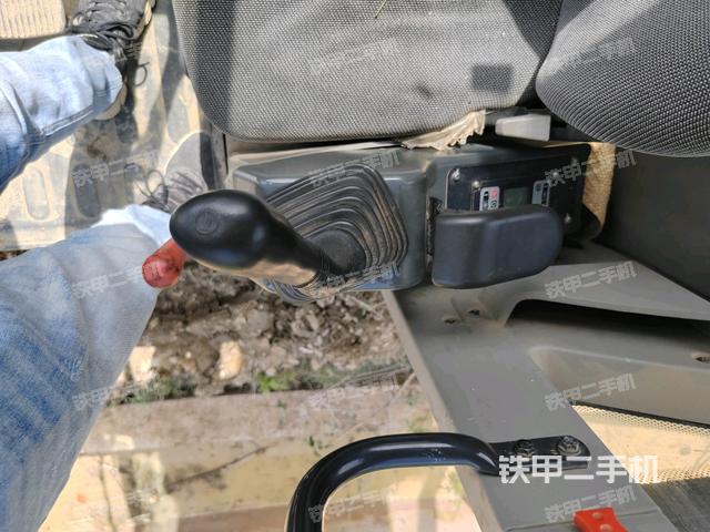 小時(shí)表(駕駛室部分) 小時(shí)表(駕駛室部分)