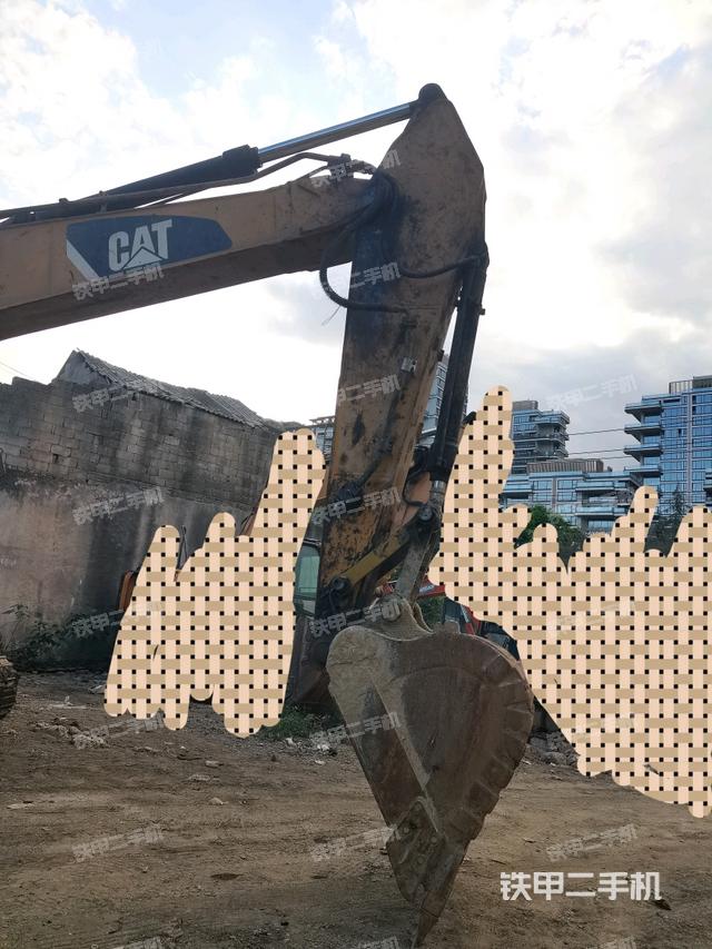 小臂整體右前（工作和回轉(zhuǎn)裝置）